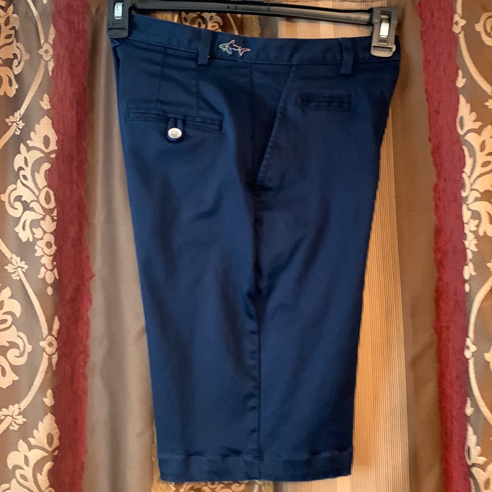 Greg Norman - Ladies Shorts - Size 8 Navy